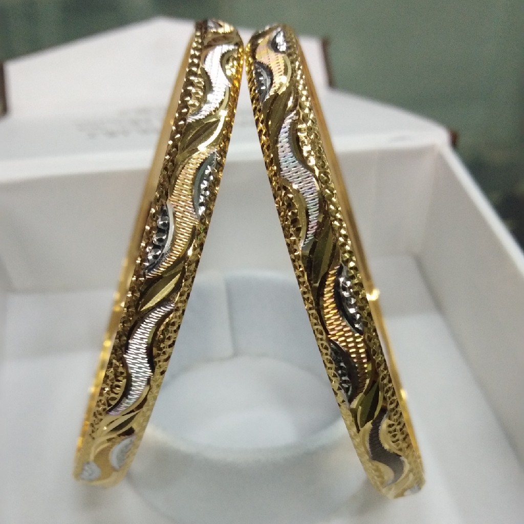 916 gold cnc bangle