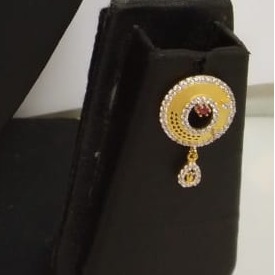 18 carat gold chain set