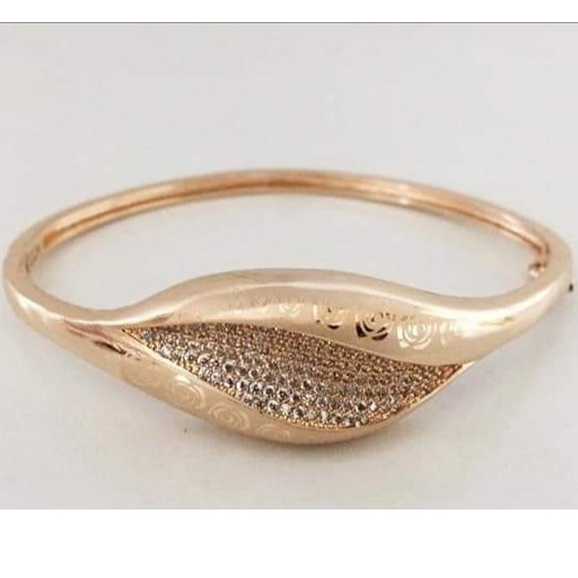 18 carat rose gold kada