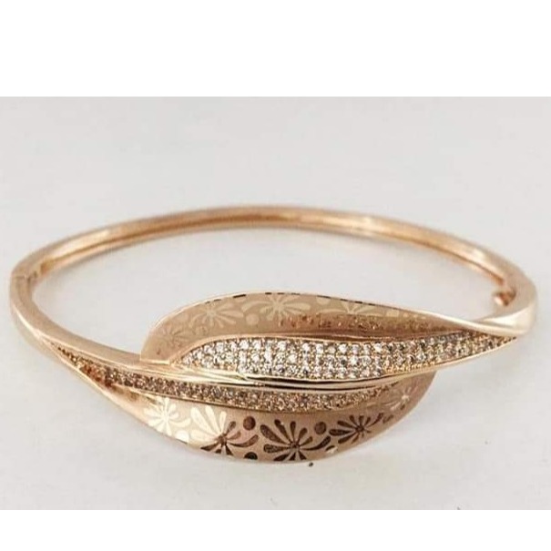18 carat rose gold women kada