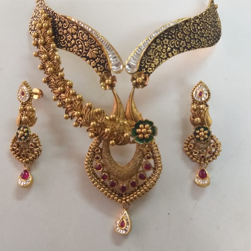 916 gold choker set