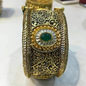916 Gold Antique Jadtar Kada Bangle