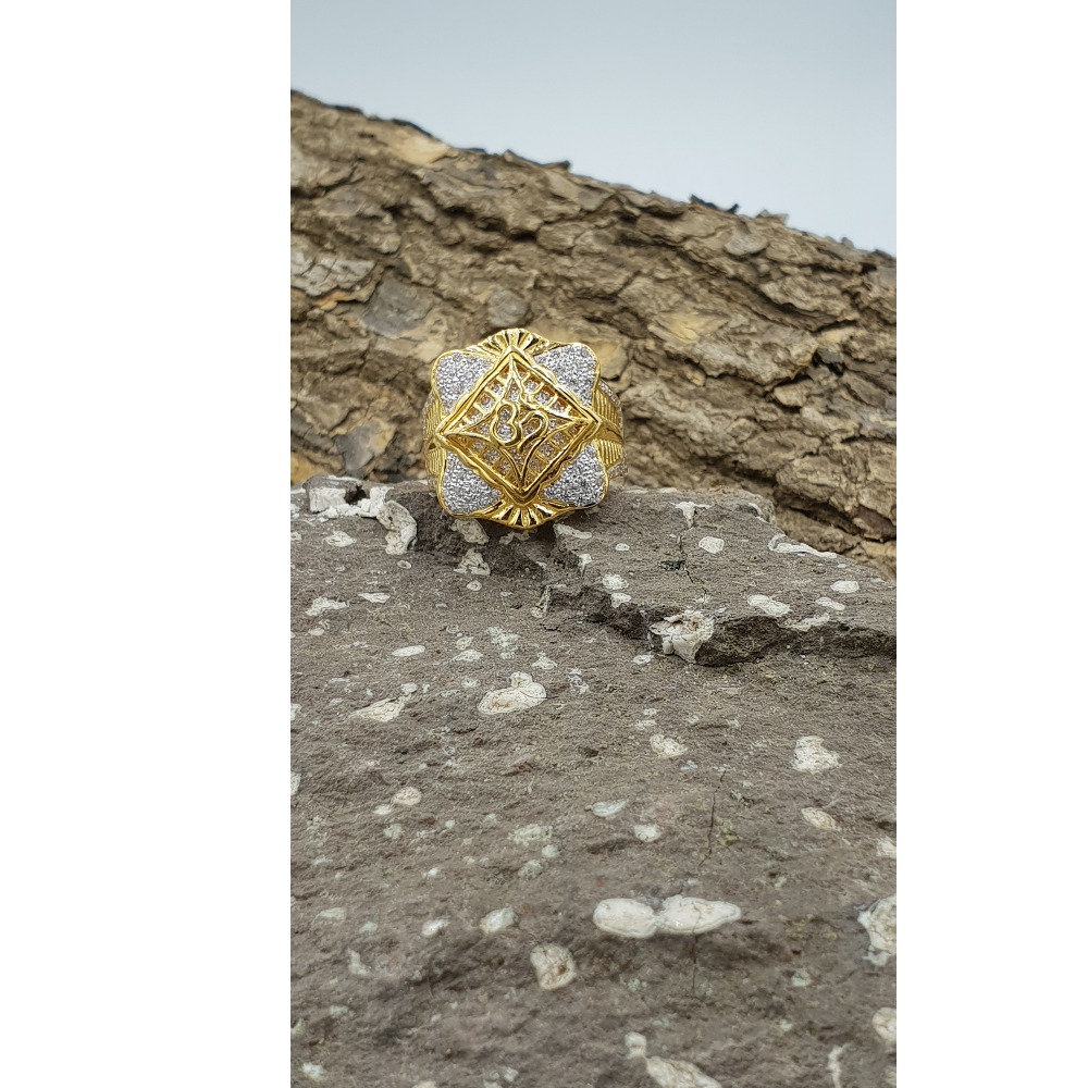 22K / 916 Gold Gents Om Special Stylish Ring