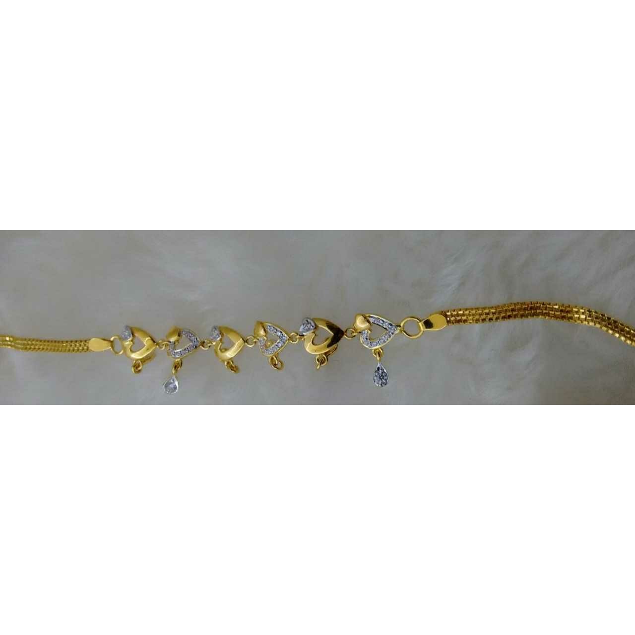 Designer 916 Gold Ladies Bracelet Yellow