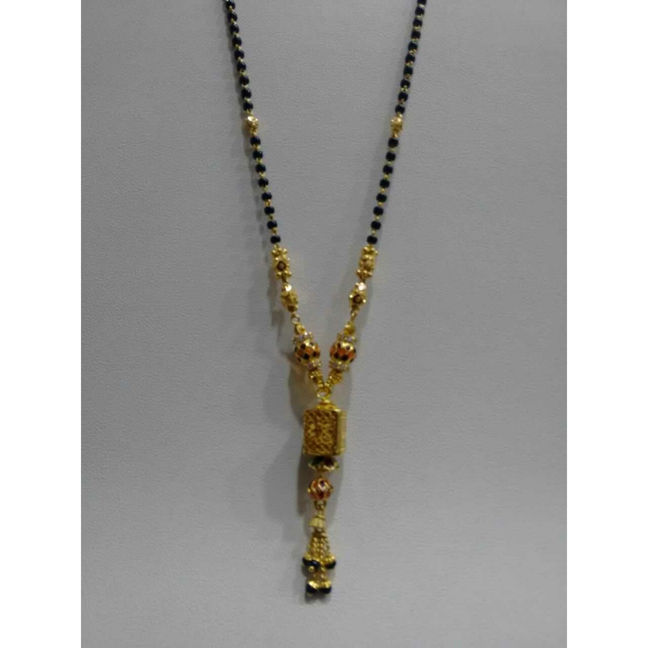 916  Gold Ladies Indian Designer Mangalsutra