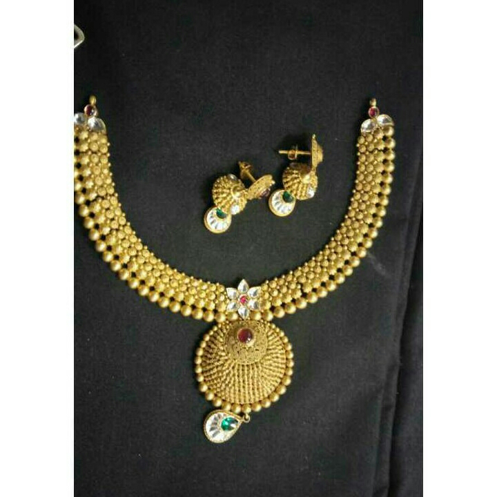 Gold Ladies Jadtar Antique Necklace Set Yellow - Image 5