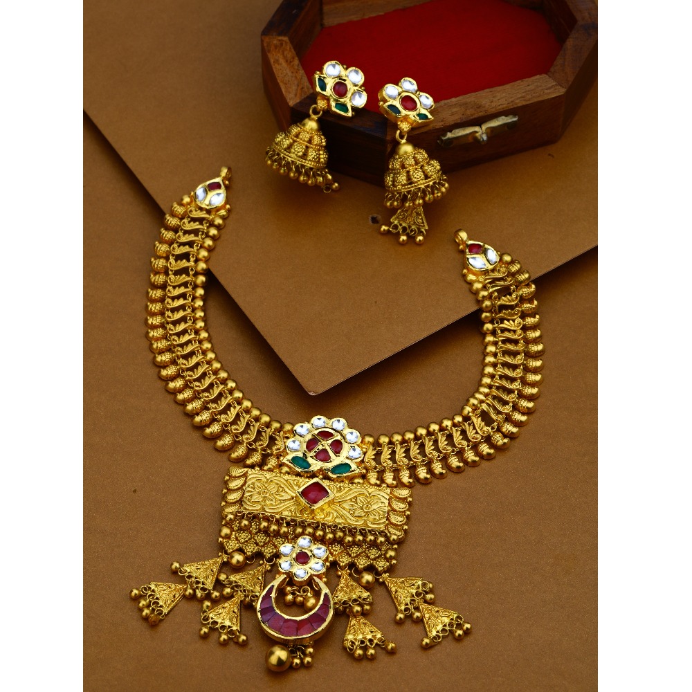 22KT Gold Antique Bridal Necklace Set - Image 3