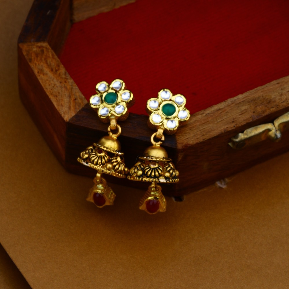 22K Gold Antique Jadtar Necklace Set - Image 2