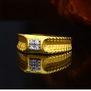 22KT Gold Attractive Design Hallmark Ring