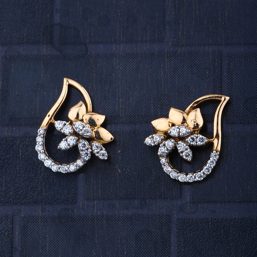 916 Gold Hallmark Fashionable Design Earring