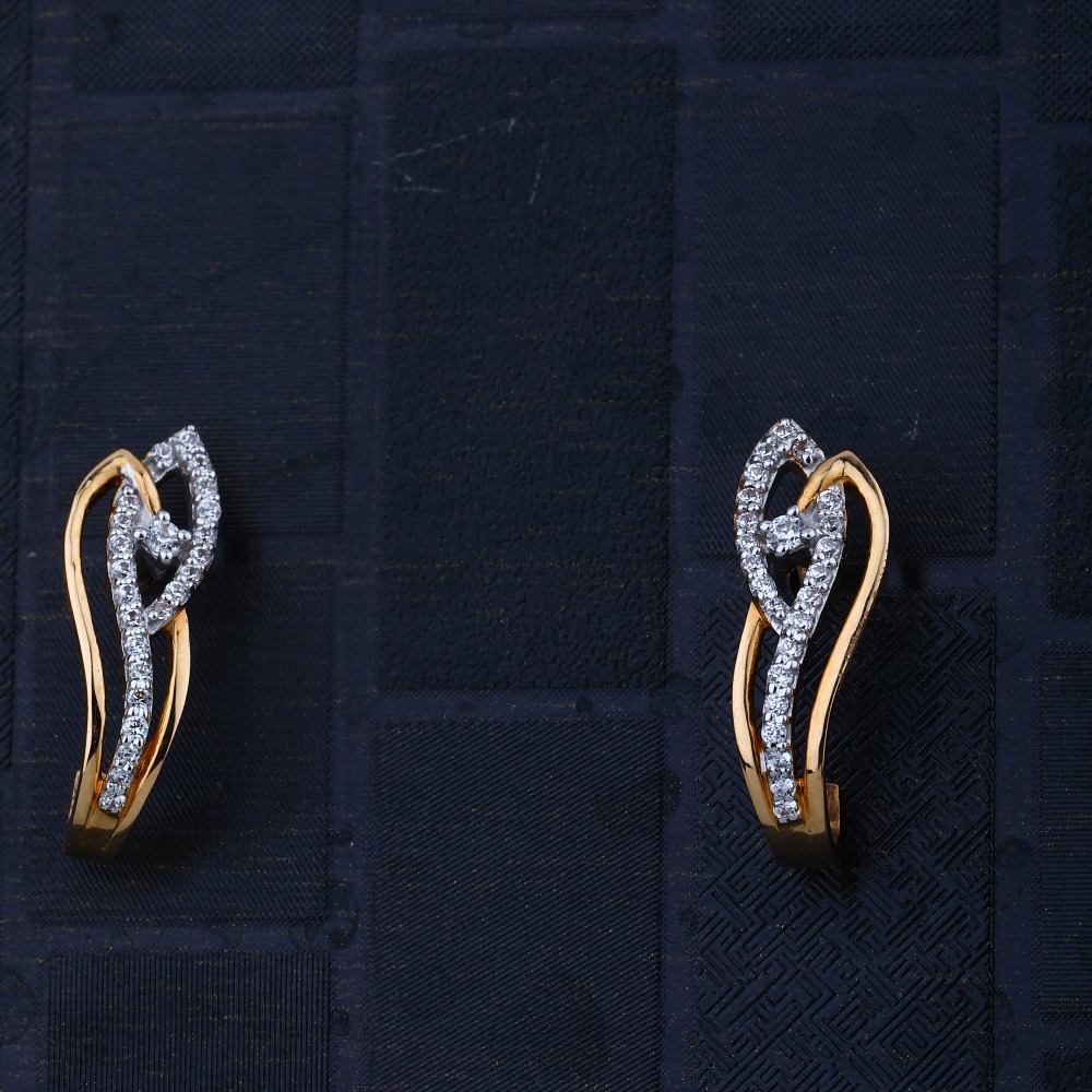 916 Gold CZ Elegant Design Earring