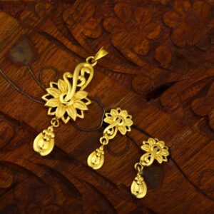 916 Gold Hallmark CZ simple Design Pendant Set