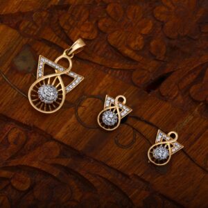 916 CZ Gold classic Hallmark Pendant set