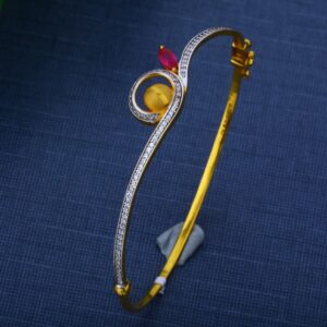 916 Gold Hallmark Fashionable Bracelet