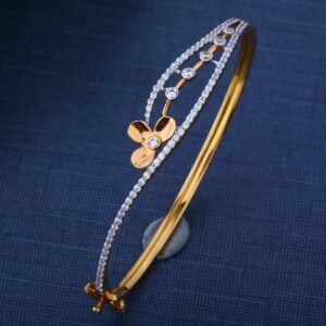 916 Gold Trendy Party Wear Bracelet