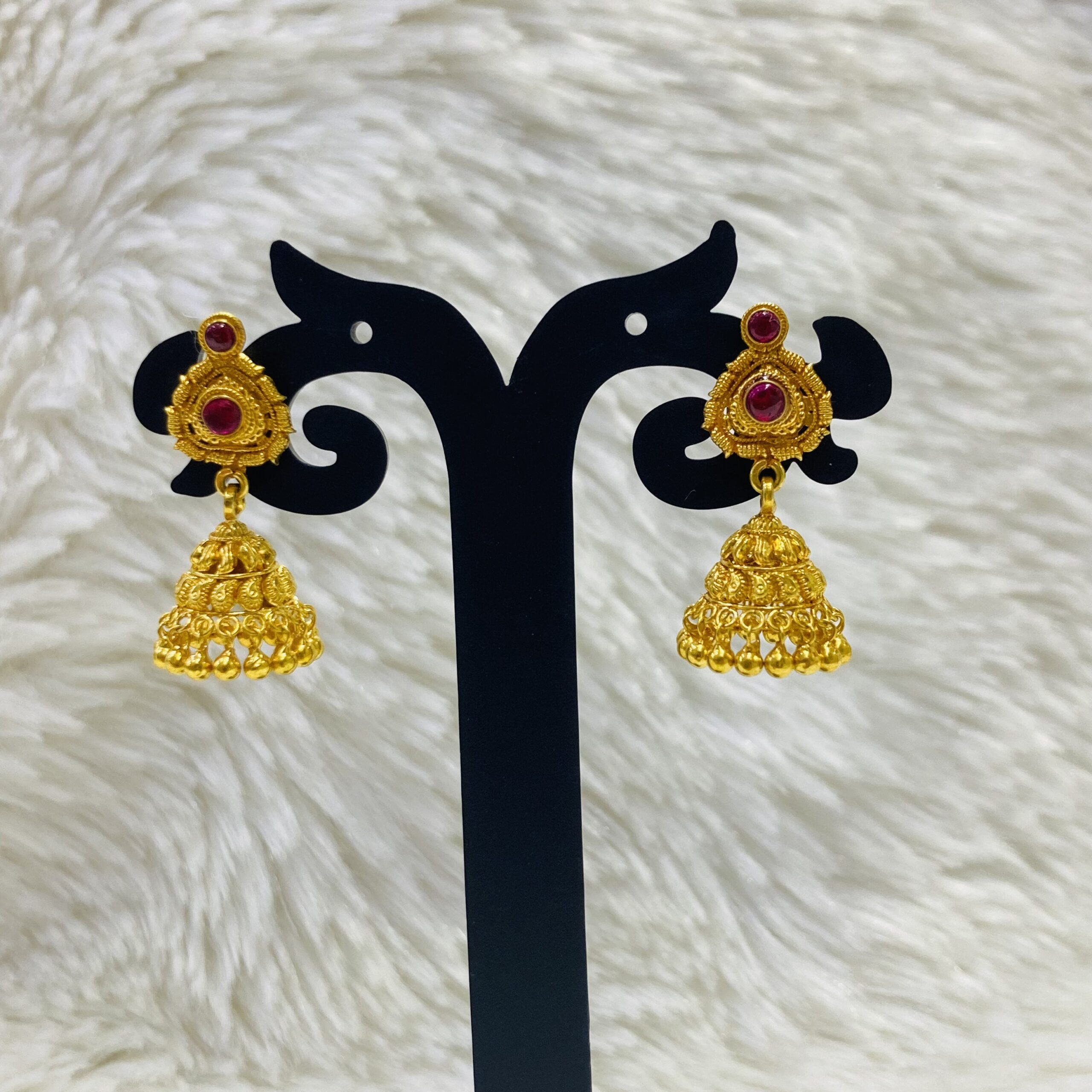 22K Gold Attractive Jumkha Earrings