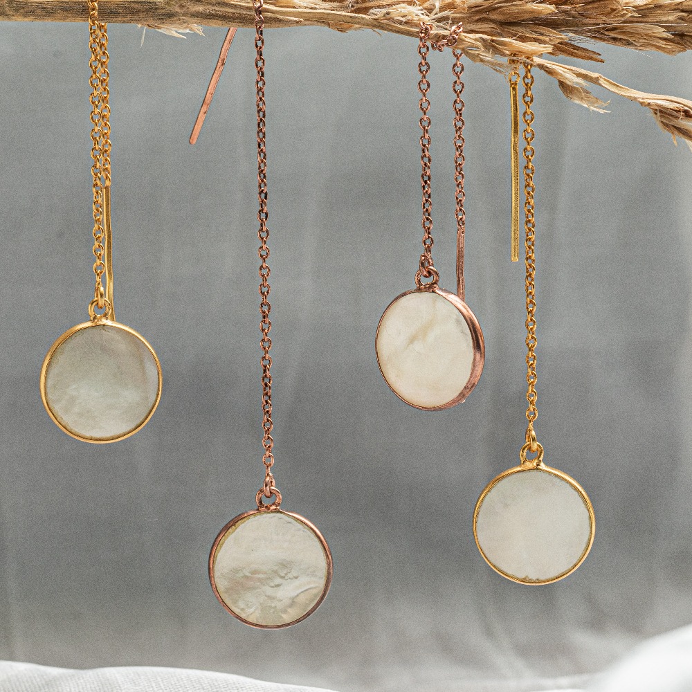 pearl threader earrings - Image 3