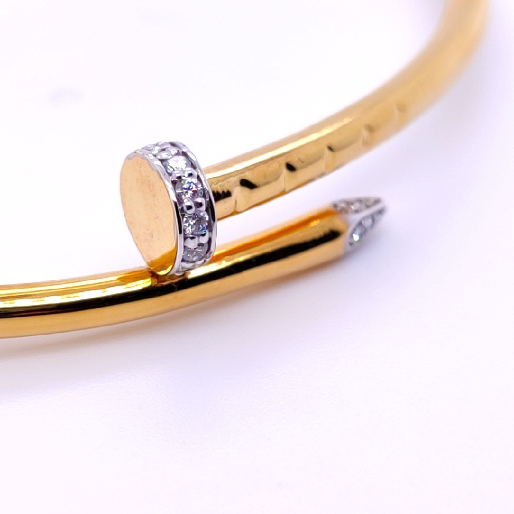 Nail Diamond Bracelet - Image 2