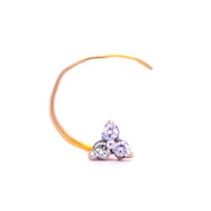 Shamira three diamond nose pin