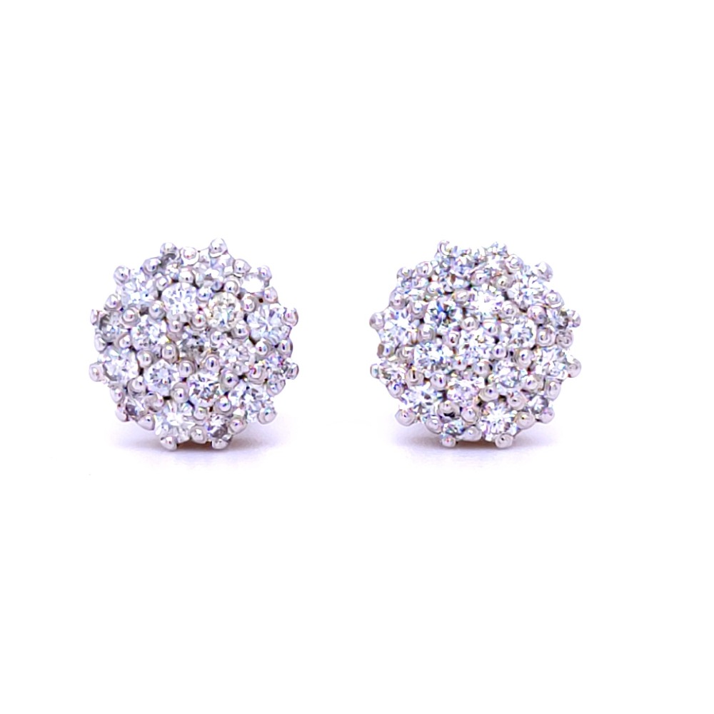 Blomming bright diamond cluster studs in white gold - Image 2