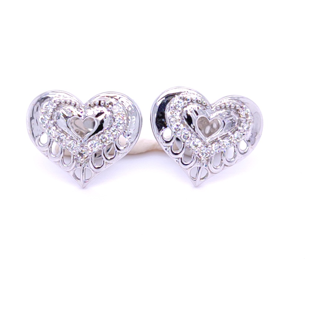 Bonita heart shaped white gold diamond earring - Image 2