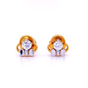 The micky baby diamond earring