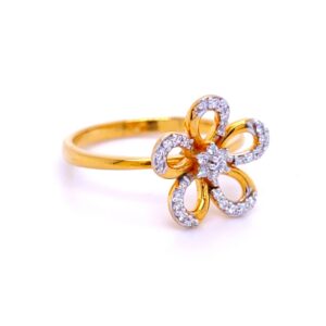 Alluring flora diamond ring for her