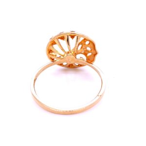 A floral diamond ring for the special occasion
