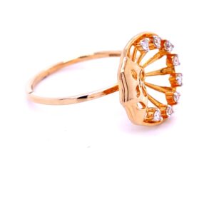 A floral diamond ring for the special occasion