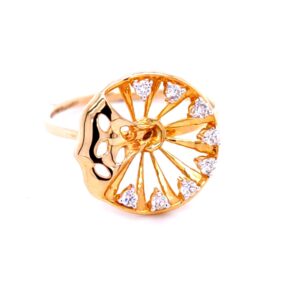 A floral diamond ring for the special occasion