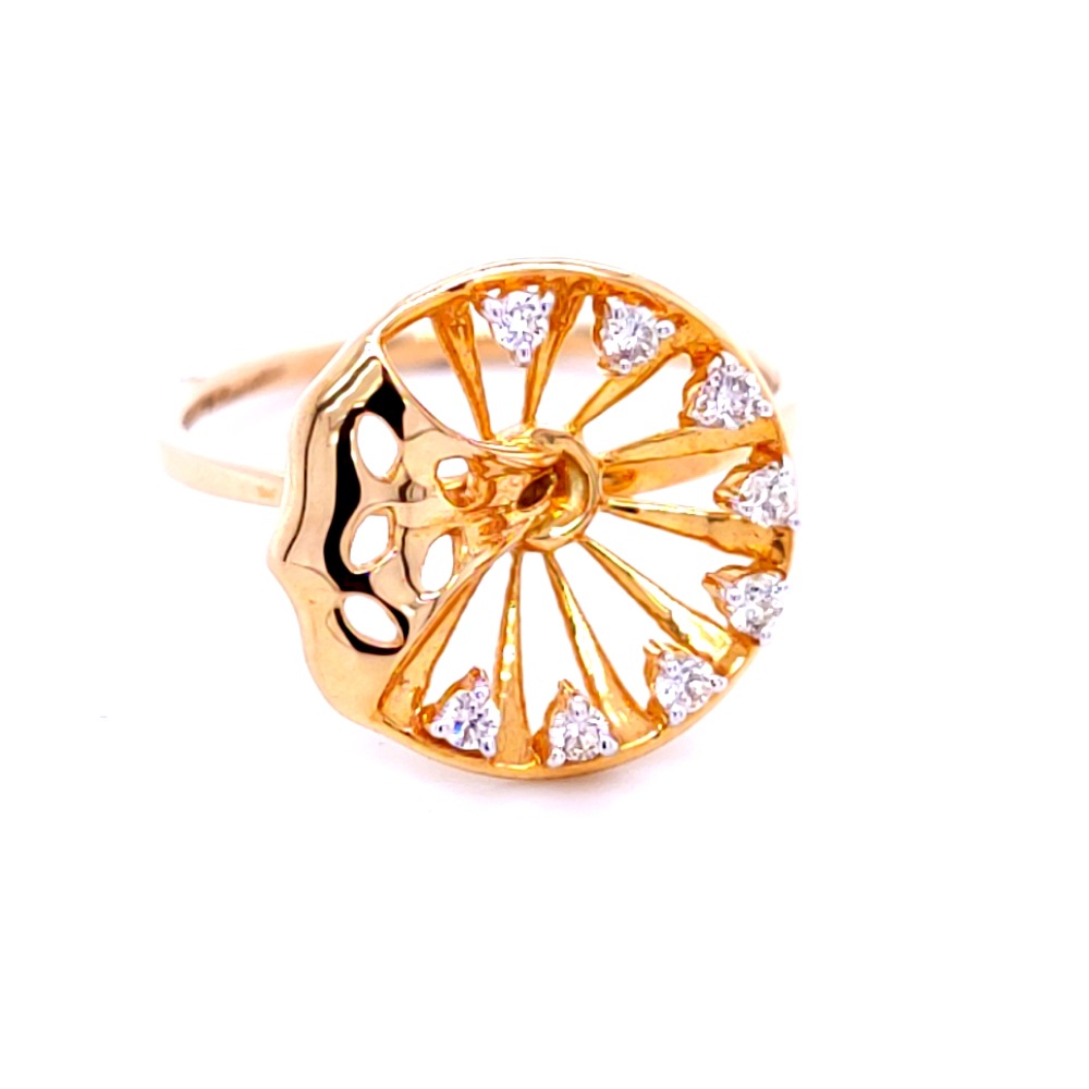 A floral diamond ring for the special occasion