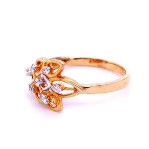 Captive blossom diamond ring in 14 kt