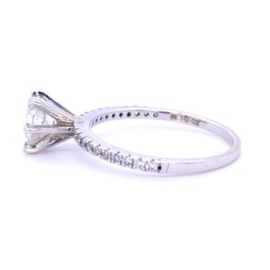 18k white gold brilliant solitaire diamond ring with 6 prong setting