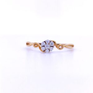 Beautiful nature inspired 7 diamond flower ring