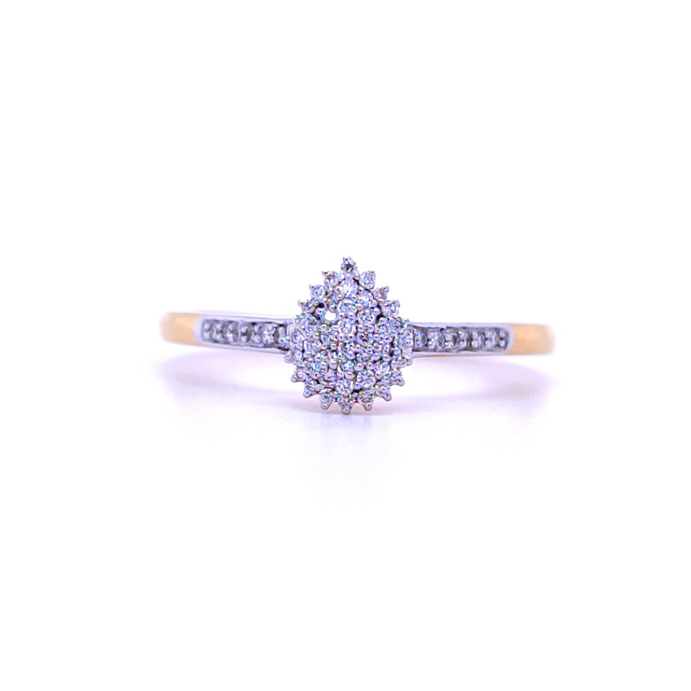 Unique micro setting cluster diamond ring in 18 kt yellow gold