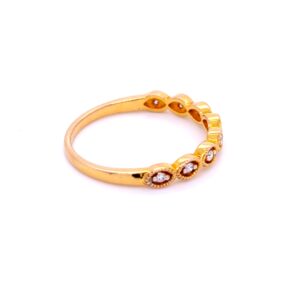 Fabulour vintage style diamond band