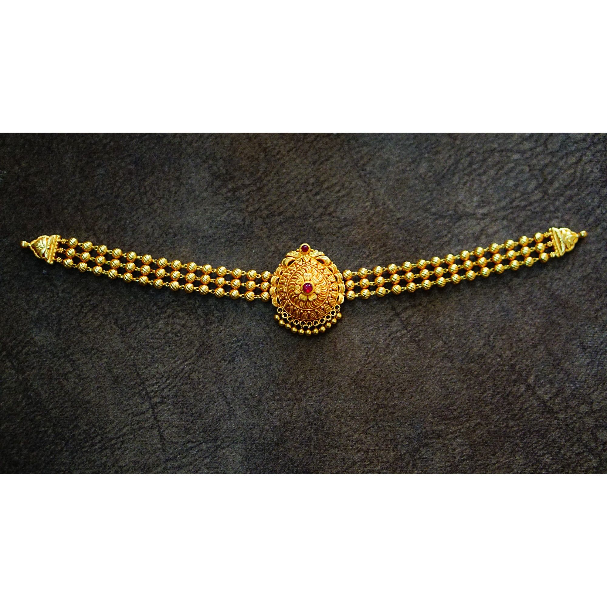 916 Gold Temple Choker