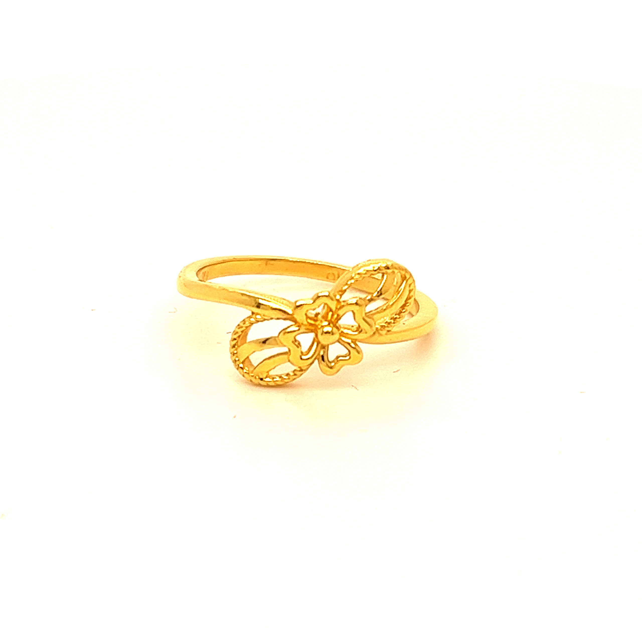 22k Gold Plain Floral Ring