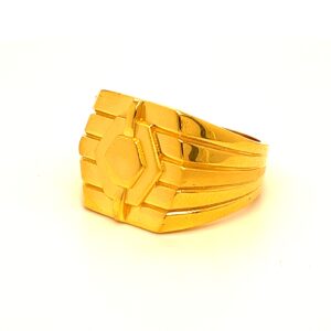 Perfect Symmetry Gents Ring
