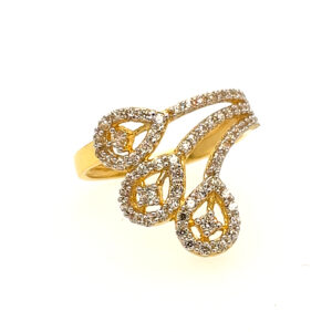 22k Yellow Gold Stunning CZ Ring
