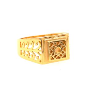 22k yellow gold traditional plain ring