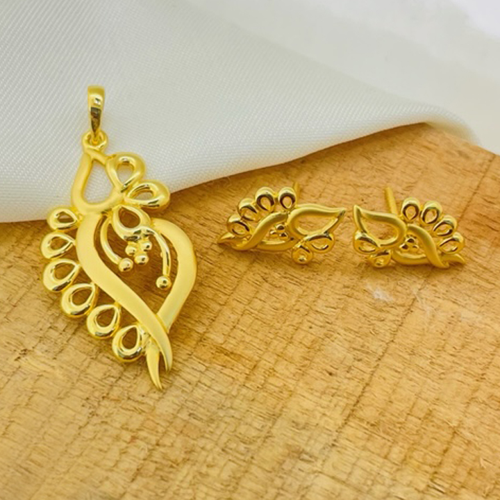 22k Gold Plain Traditional Pendant Set