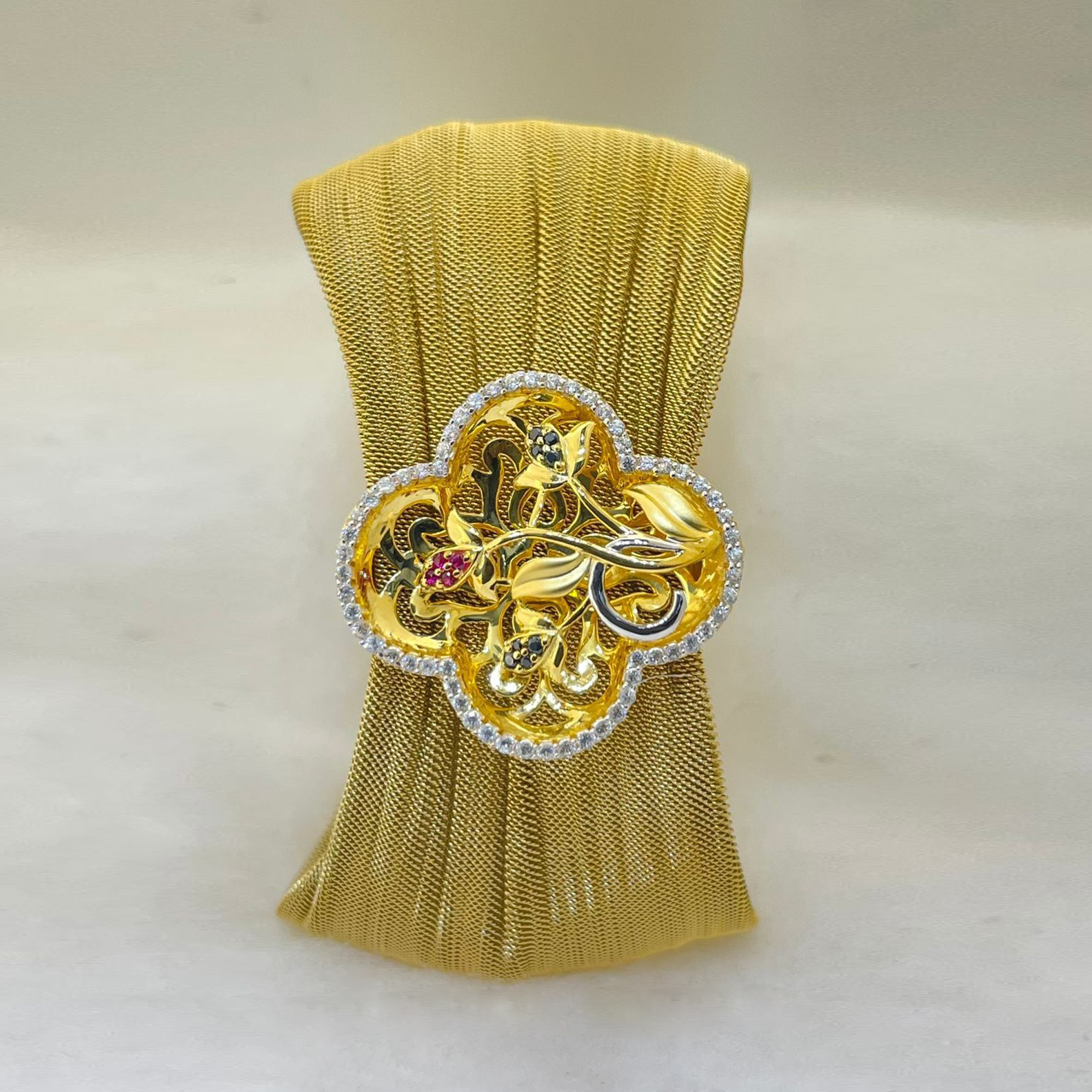 22k Gold Flaming Passion Stone Bracelet