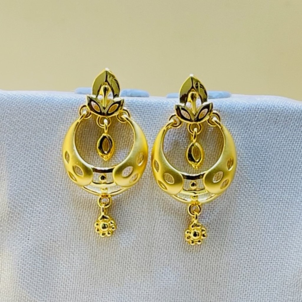 22k Yellow Gold Traditional Chandbali Plain Earrings