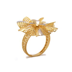 22k yellow gold daisy- dee ring
