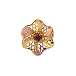 22k yellow gold amethyst floral ring