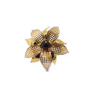 22k yellow gold black onyx flower ring