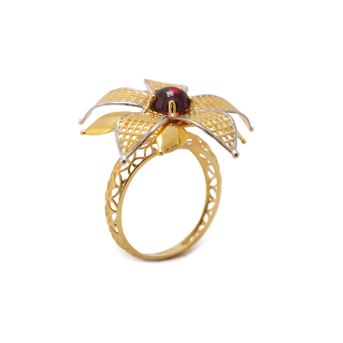 22k yellow gold black onyx flower ring