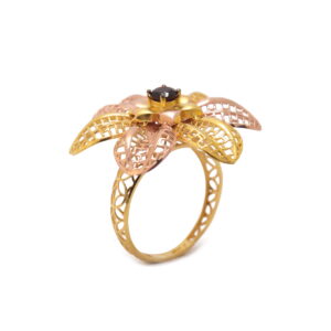 22k yellow gold red garnate floral ring