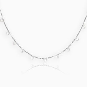 Silver queens necklace